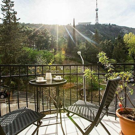 Romantic View Apartment Tbilisi Bagian luar foto